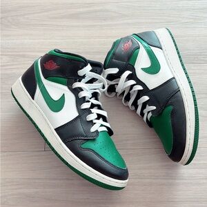 Nike Jordan Youth Pine Green, Black and White Sneakers